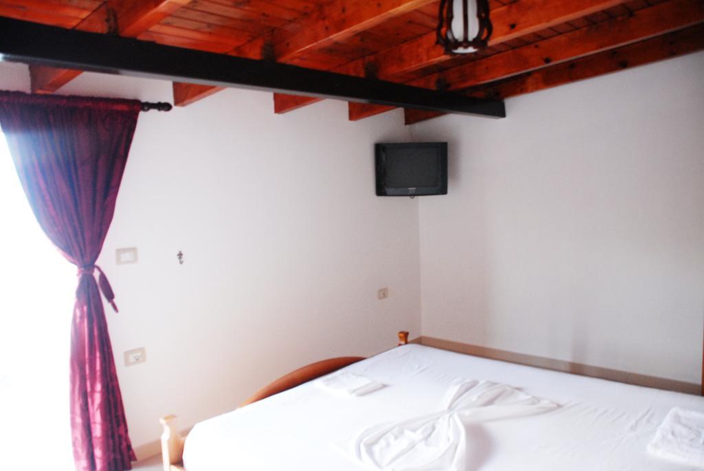 Villa Mucho Saranda Kültér fotó